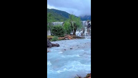 Cascade of Serenity: Nature's Majestic Waterfall