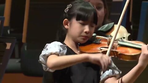 CHLOE CHUA / Menuhin Competition 2018, Closing Gala-14