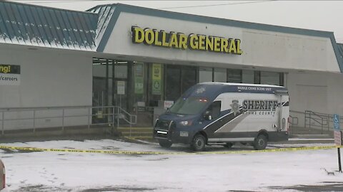 2 shot at Adams County Dollar General store, suspects at large