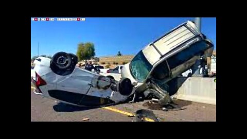 Car Crash Compilation 2022 & Idiots in cars #4