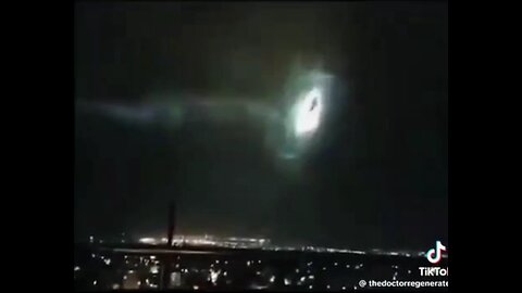 Geneva Switzerland 🇨🇭 strange things happening in the sky