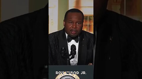 Roy Wood Jr., Drag Queens.. Groom Kids.. Get Shot.. School