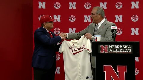 Huskers Introduce Coach Bolt