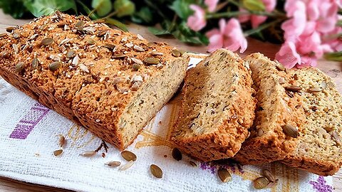 Want to eat a healthy oats bread with seeds? Try this amazing recipe! Gluten free