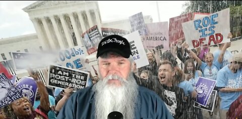 Protesters Assault Arizona Senate after Roe vs Wade Overturned