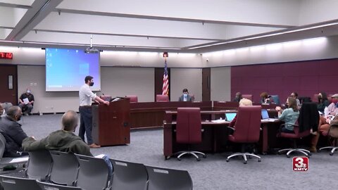 'Admit that you have a problem': Father of bullied 5th grader speaks at Omaha school board meeting