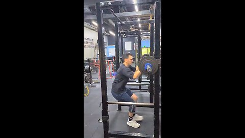 RJO_Barbell Overhead Press_110lbs_v2