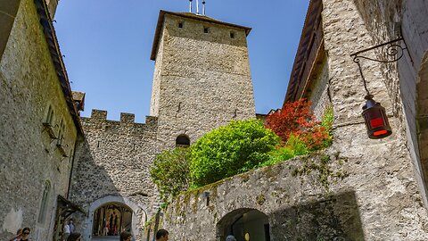 Шильонският замък край Монтрьо, Швейцария - галерия в 4К