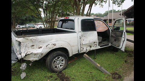 PICKUP CRASHES INTO NURSING HOME PARKING LOT, MARSTON TEXAS, 06/15/23...