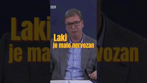 Laki je nervozan 🤣🤣🤣 #vucic #nervozan #olovka