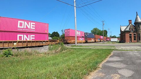 T&OC Rail Station Bucyrus OH.BNSF leading on NS intermodal heading south