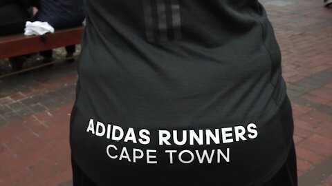 SOUTH AFRICA - Cape Town -South Africa - Cape Town. 12.04.19. Health and Fitness writer Viwe Ndongeni practising for the Two Oceans half marathon (Video) (g9Y)