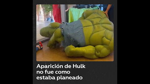 La increíble puesta en escena de Hulk en un cumpleaños infantil