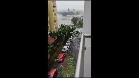 cyclone raining effect of car 🚗 in Chennai