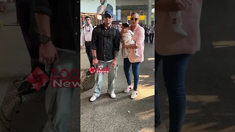 Bipashu Basu PLAYS with her daughter Devi while hubby Karan carries the luggage 📸✈️