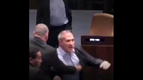 Ben Gvir shouts in Arabic and expels Arab Knesset members during speech, calling them "terrorists."