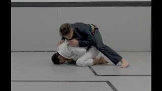 Turtle Escape - Front Roll