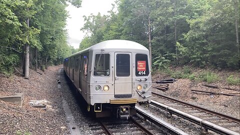 MTA Staten Island Railway: Tottenville Bound R44M Tottenville Express Train arriving @ Huguenot