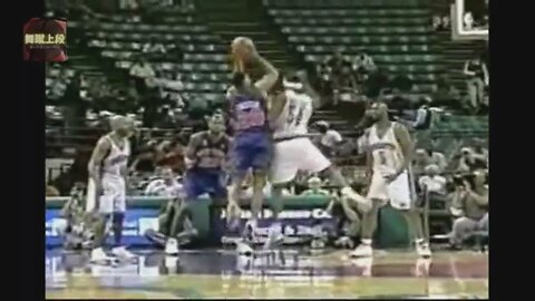 Allan Houston 21 Points @ Hornets, 2001-02.