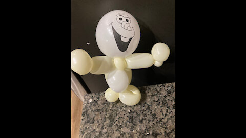 Bubble Buddy balloon twisting tutorial