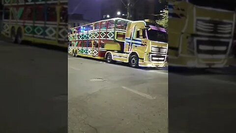 DANÇARINOS SUPER NINJAS, DANÇANDO FOFÃO, BEN10 E HOMEM-ARANHA NA CARRETA DA ALEGRIA TREM BALADA 94