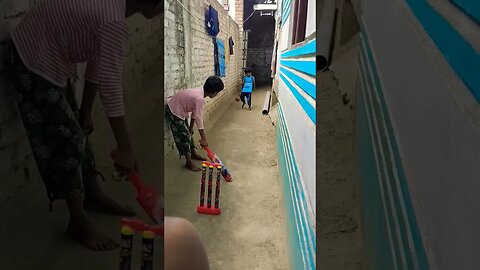 बच्चे होते हीं ऐसे #funwithson #fun #fuuny #reel #viralboy #cricketlovers #shorts #trending #amazing