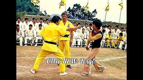 Cross kick Studio Films Bruce Lee Enter the Dragon