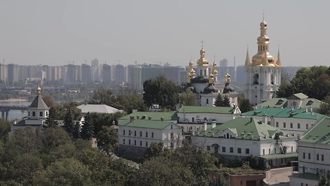 Parlamento ucraniano prohíbe la Iglesia ortodoxa vinculada a Rusia | AFP