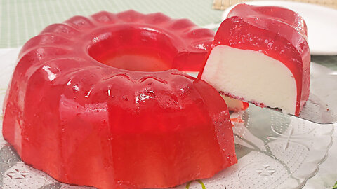 GELATIN WITH CREAMY FILLING, REALLY EASY DESSERT