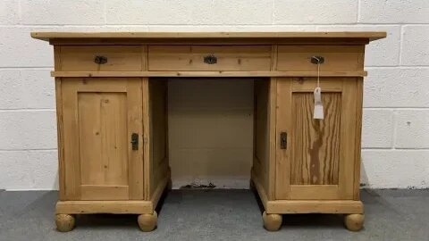 Antique Pine Pedestal Desk (Z2809D) @PinefindersCoUk