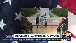 Scottsdale brothers lay wreath at the Tomb of the Unknown Soldier