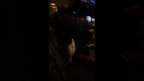 Grappling Mishaps: Girl Gets Kneed While Down