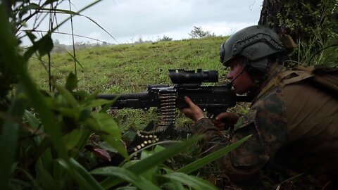 Recon Marines Conduct M240B Machine-Gun Live-Fire Range