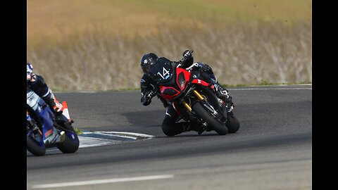 BMW S1000XR, track day in Thunderhill Raceway