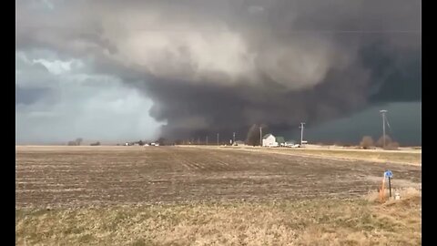 Sobe para 32 o número de mortes por tornados nos EUA