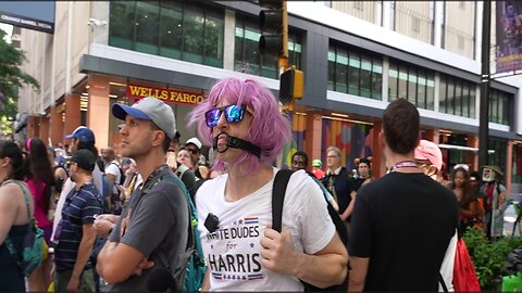 LARPing As A White Dude For Harris At Dragon Con