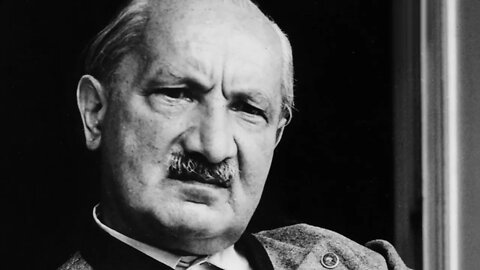 Theatrum Philosophicum − MARTIN HEIDEGGER e o esquecimento humano do ser (parte 1)