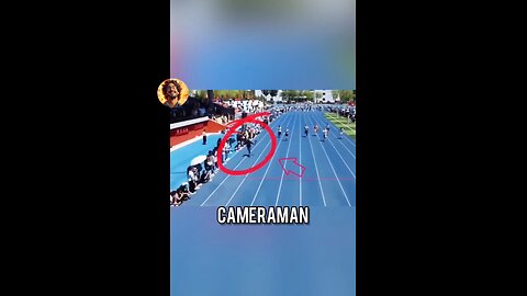 This Cameraman Runs faster than the Athlete