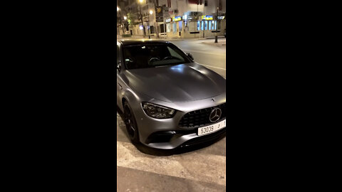 Mercedes AMG E63s v8 biturbo !!