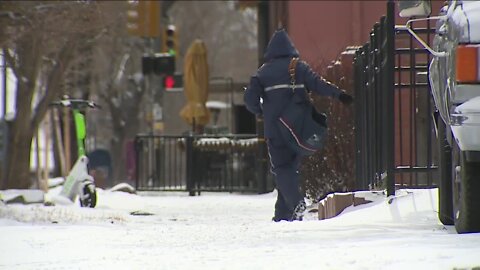 Outdoor workers take bone-chilling temps in stride as arctic blast settles along Front Range