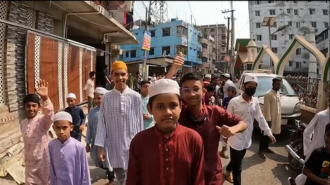 The Weirdest Street Food in Bangladesh?! Muslim Vlogs 🥰I Cumilla Vlog || Viral videos