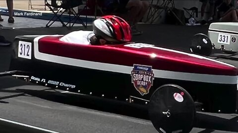 Clearwater girl wins soap box derby world title