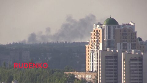 Ukraine continues to shell Donetsk - they are hitting residential areas in the city center