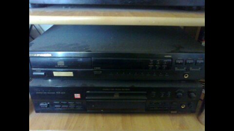 Μηχάνημα Compact Disc Digital Recorder PIONEER PDR-609 μαζί με Compact Disc Player MARANTZ CD63-MKII