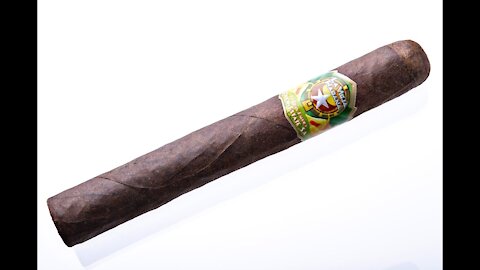 La Vieja Habana Brazilian Maduro Chateau Corona Cigar Review