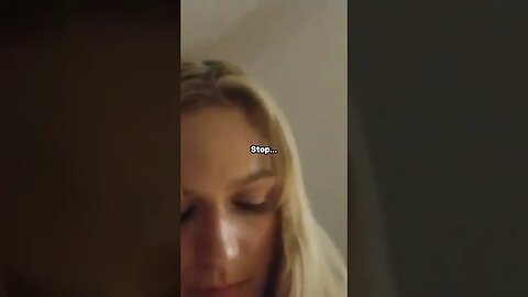 Controlling Boyfriend Forces Her To Stop Live Streaming 😳