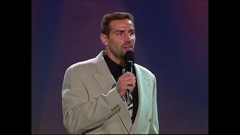 Kurt Warner Shares Testimony at Billy Graham Crusade