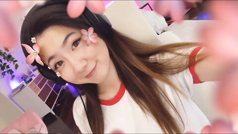 Fuslie Breaks Her Setup With Her Guitar Random Twitch Funny Clip (Sykkuno, Valkyrae, Toast, Ludwig)