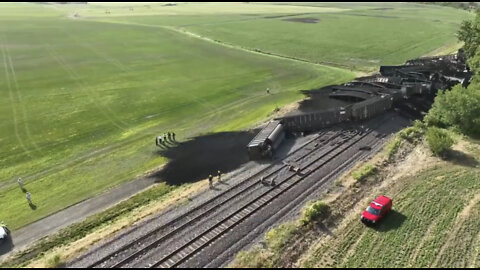 Coincidence? A Train Carrying Coal Derails in Kansas Amid a Global Energy Crisis