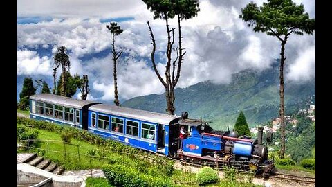 DARJILING GHUM STATION WITH TOY TRAIN(720P_HD)